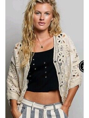 POL Open Front Crochet Heart Button Front Pattern Crochet Cardigan in Natural